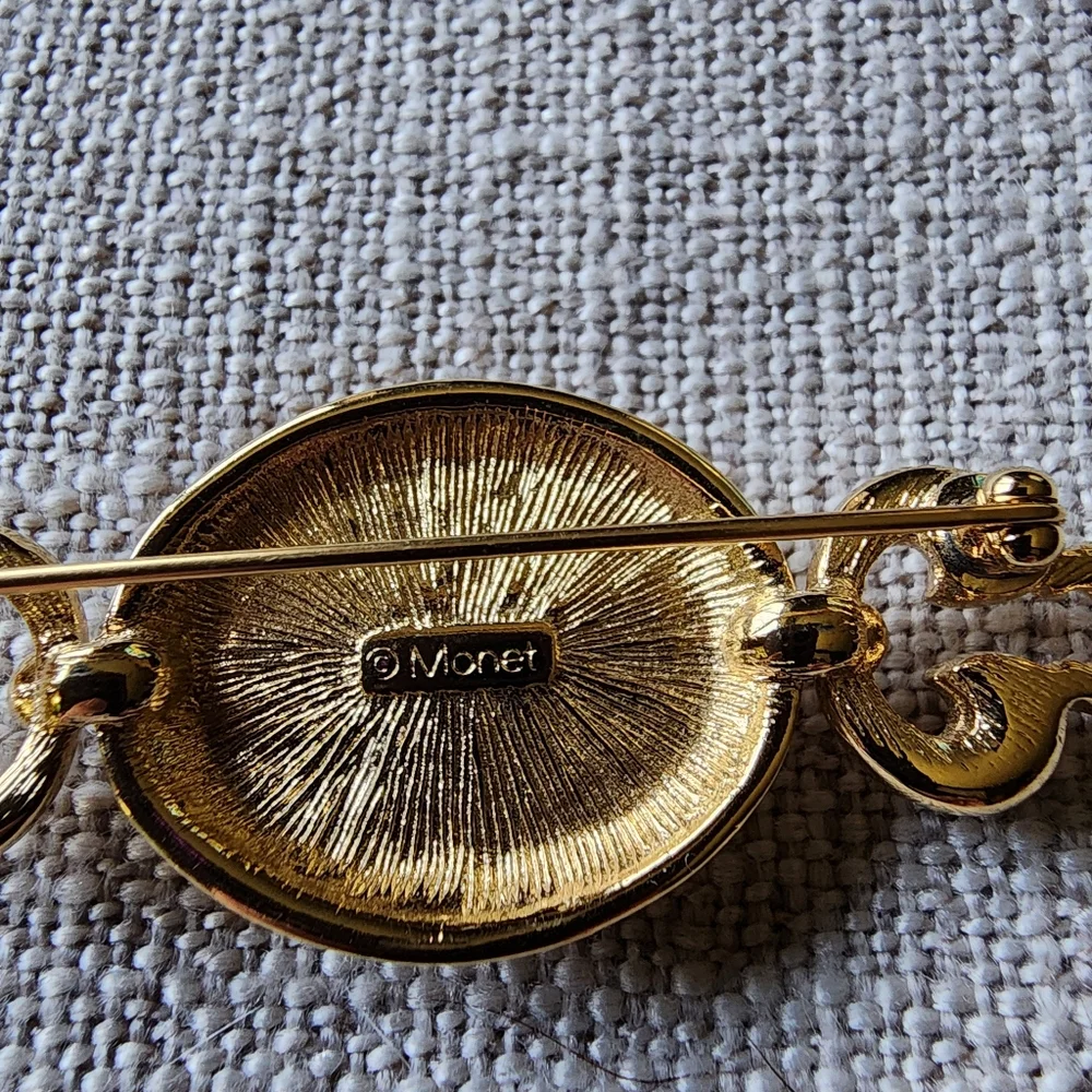 Vintage Monet Gold-Tone Mother of Pearl bar pin. 1990's